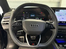 Audi A5 Limousine TDI quattro in Mythosschwarz Metallic
