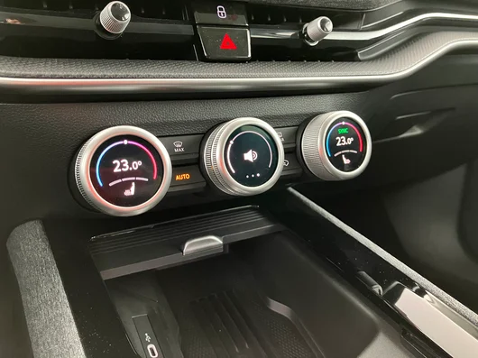 Bild eines Škoda Superb Combi Selection TDI DSG