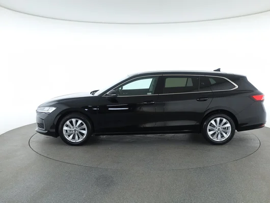 Bild eines Škoda Superb Combi Selection TDI DSG