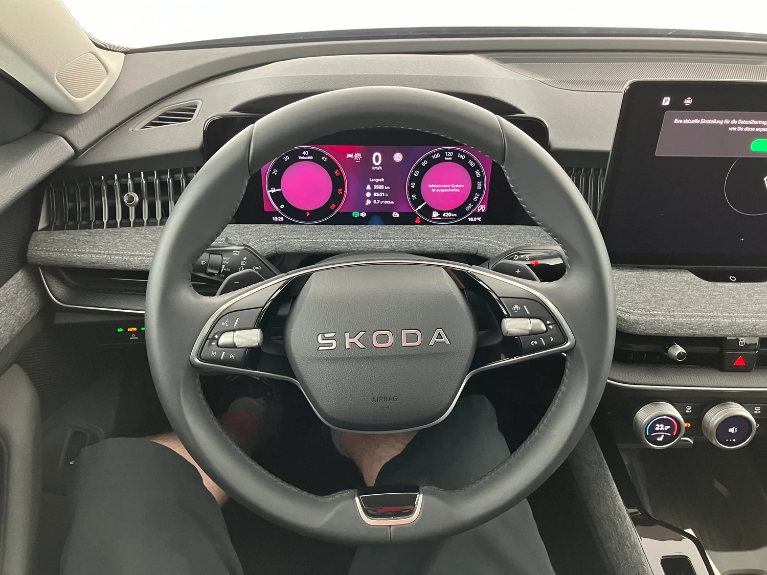 Bild eines Škoda Superb Combi Selection TDI DSG