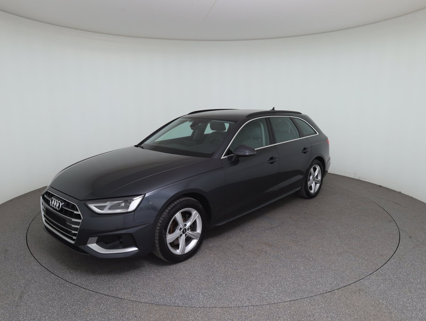 Bild eines Audi A4 Avant 30 TDI advanced
