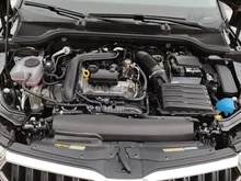 Thumbnail-Foto von Fahrzeug