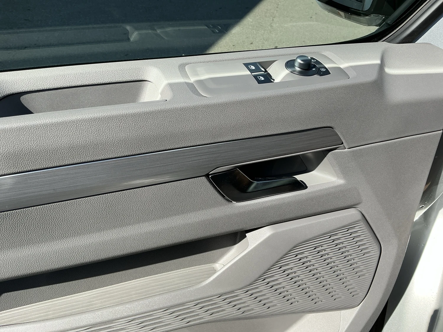 Bild eines VW Caravelle Life LR TDI 4MOTION