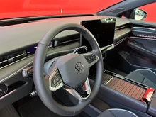 VW ID.7 Pro S 210 kW Business - 86 kWh in Aquamarinblau