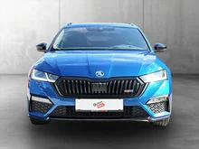 Škoda Octavia Combi RS TDI DSG in RACE-BLAU METALLIC