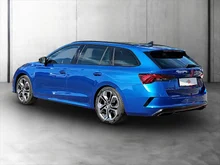 Škoda Octavia Combi RS TDI DSG in RACE-BLAU METALLIC