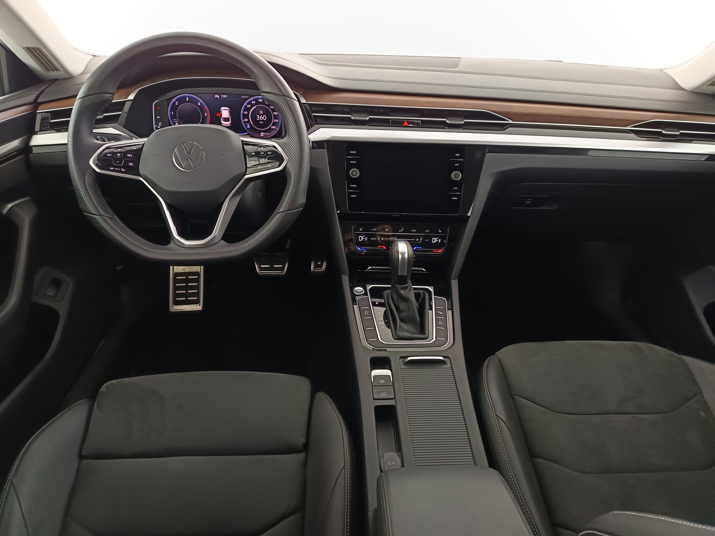 VW Arteon Elegance TDI DSG | Bild 14 von 34