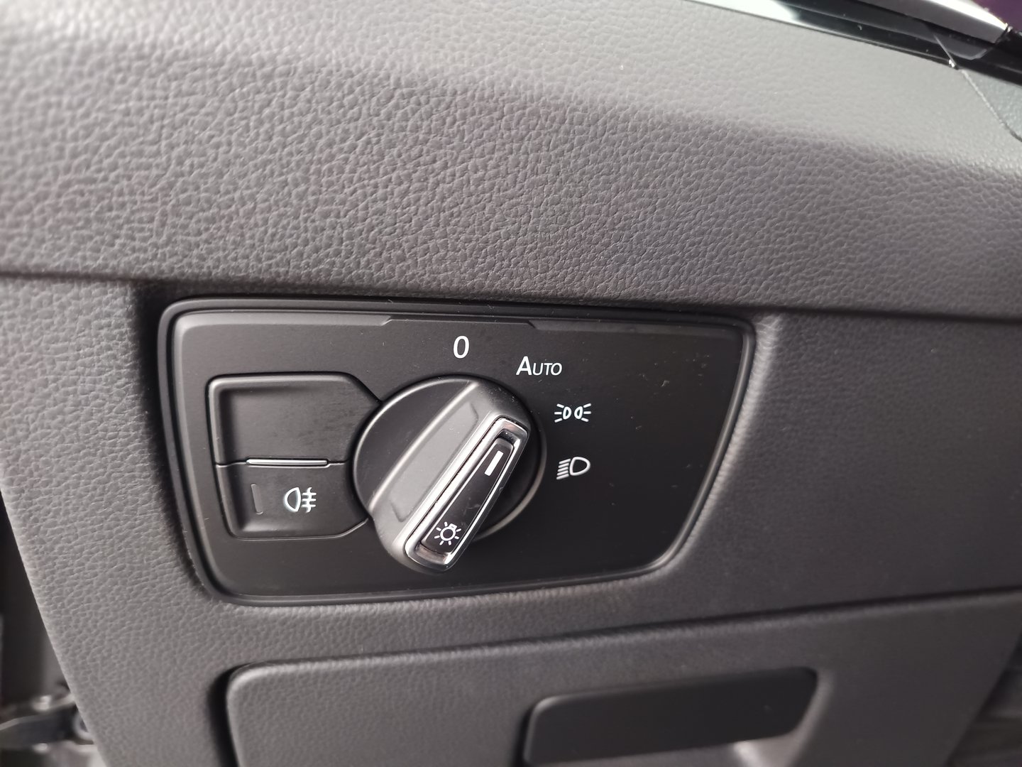 VW Arteon Elegance TDI DSG | Bild 12 von 34