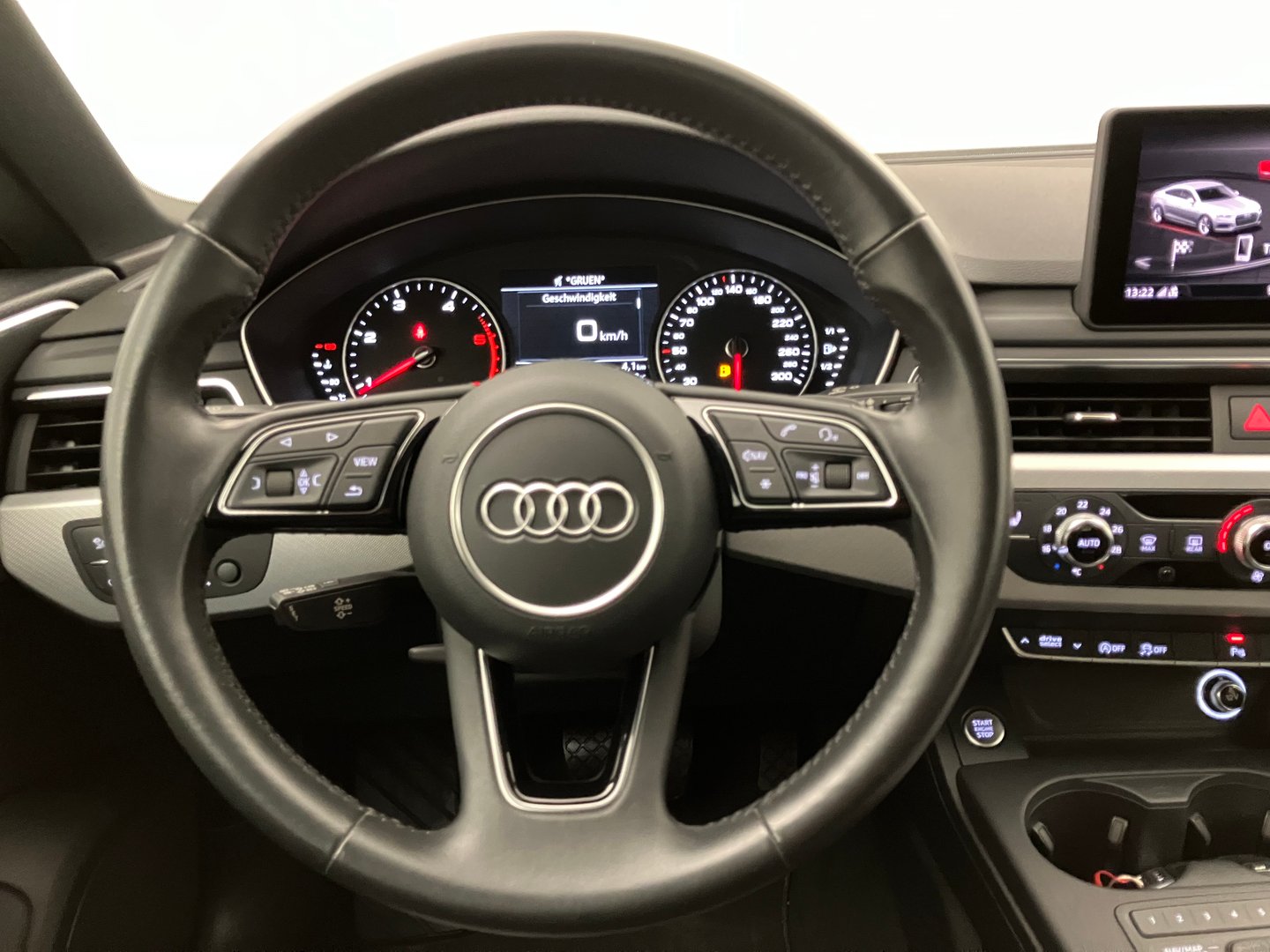 Audi A5 Sportback 30 TDI advanced | Bild 13 von 30