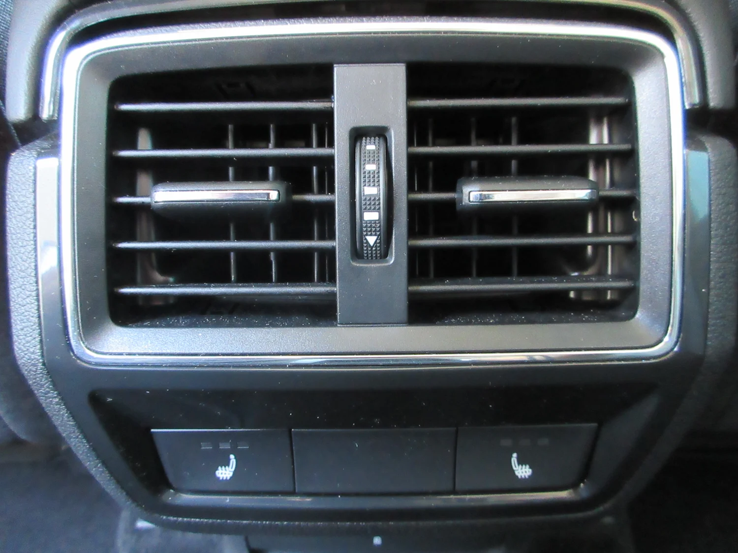 Bild eines Karoq 4x4 Selection TDI DSG