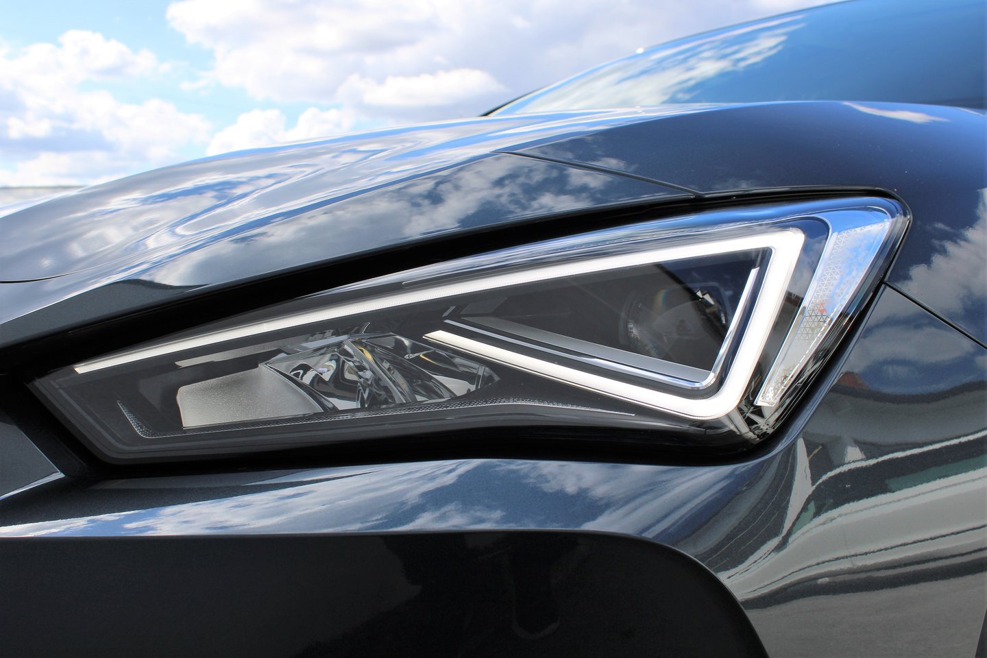 Fahrzeug Vorschaubild