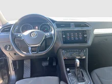 VW Tiguan Sky TDI SCR 4MOTION DSG in Deep Black Perlef.