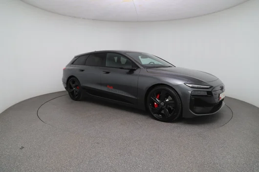 Bild eines Audi S6 Avant e-tron