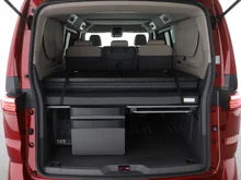 VW California Beach Camper TDI in Fortanarot Met./Dach Deepblack Perleff.