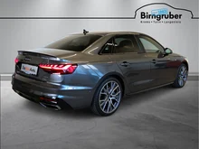 Audi A4 Limousine 45 TFSI quattro S line in daytonagrau perleff.