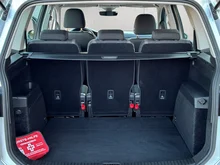 VW Touran TDI in Reflexsilber Metallic