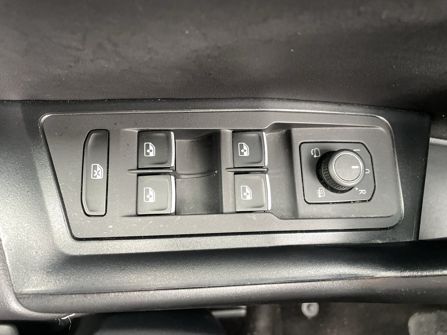 VW T-Roc Style TSI DSG | Bild 29 von 40