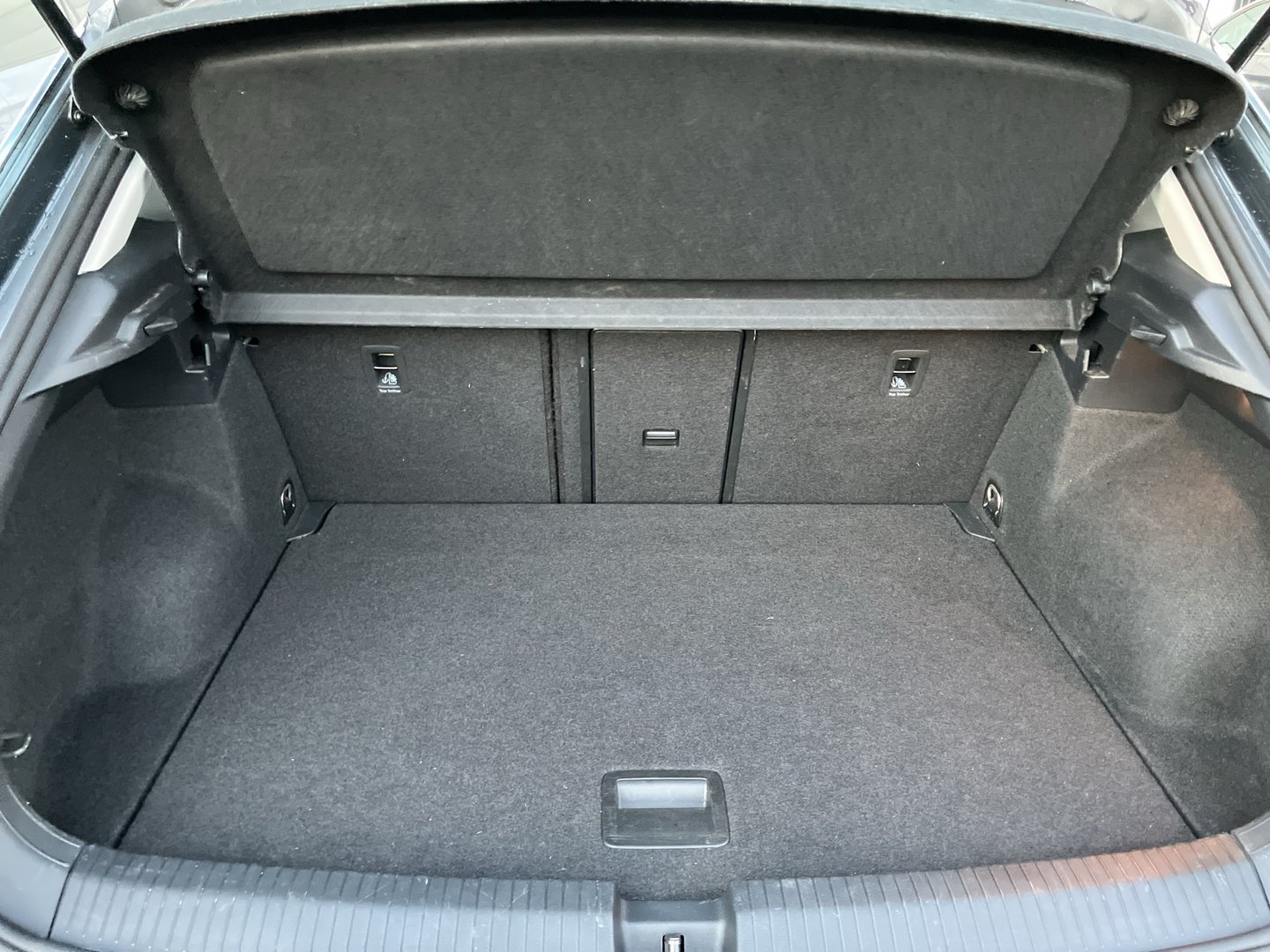 VW T-Roc Style TSI DSG | Bild 24 von 26