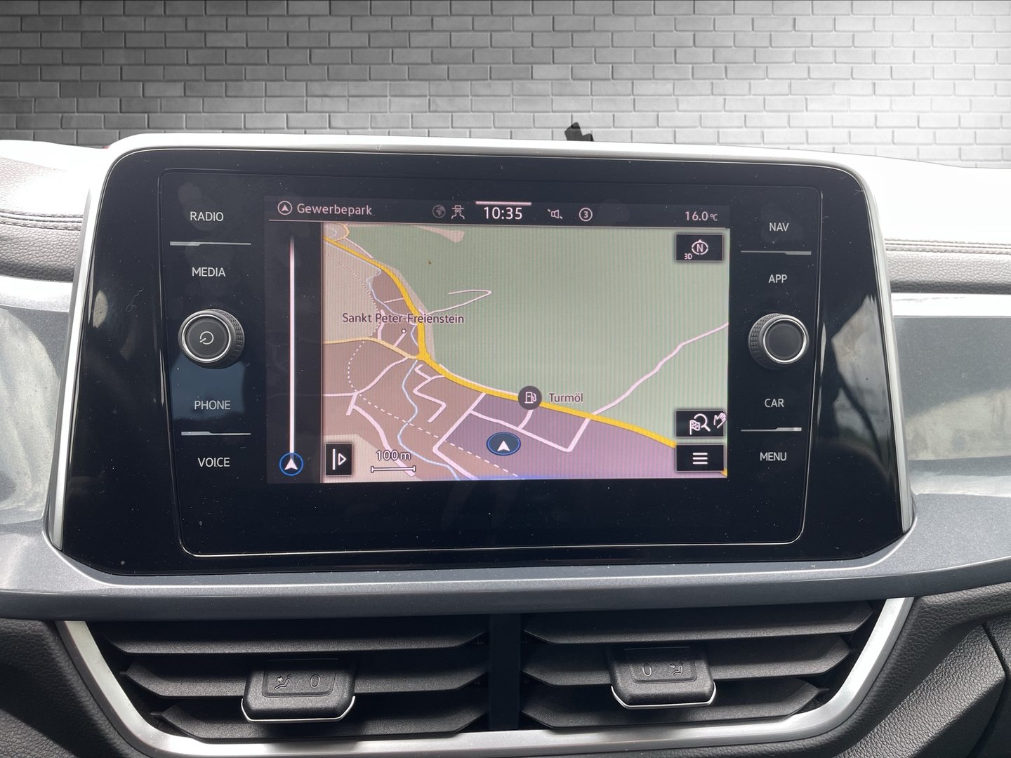 VW T-Roc Style TSI DSG | Bild 33 von 40