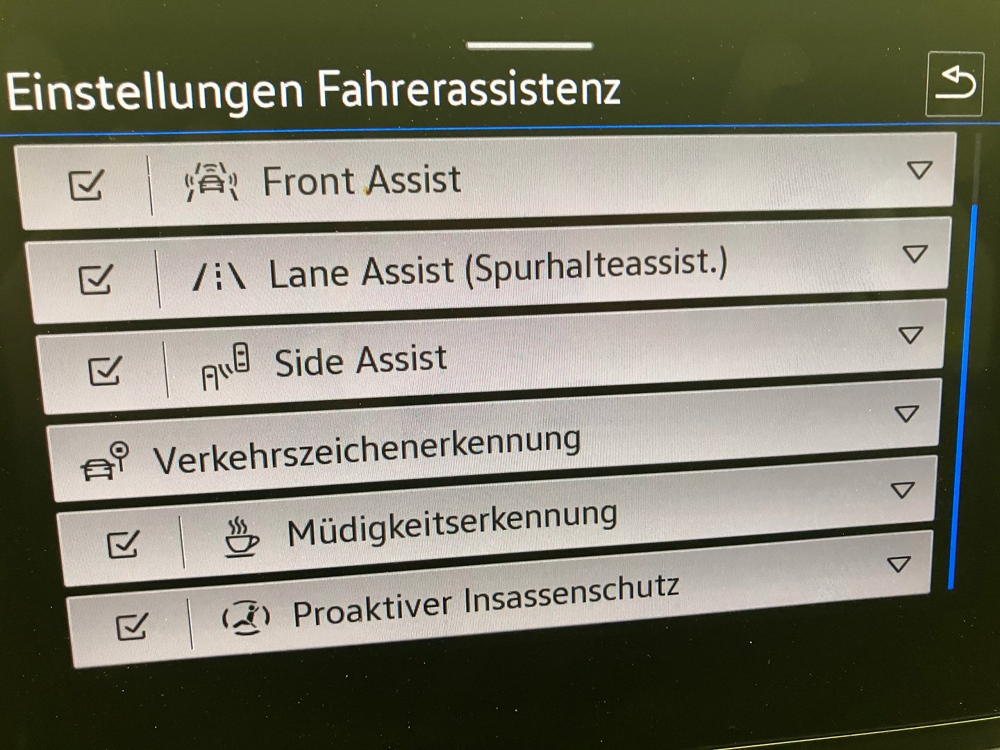 VW T-Roc Style TSI DSG | Bild 18 von 26