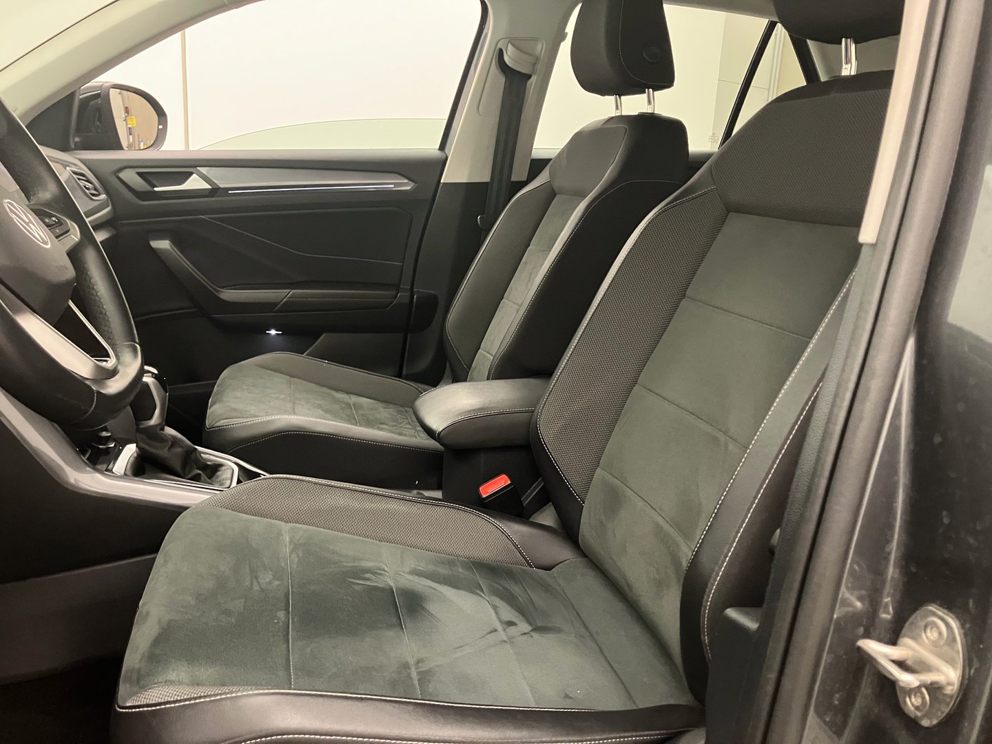 VW T-Roc Style TSI DSG | Bild 9 von 26