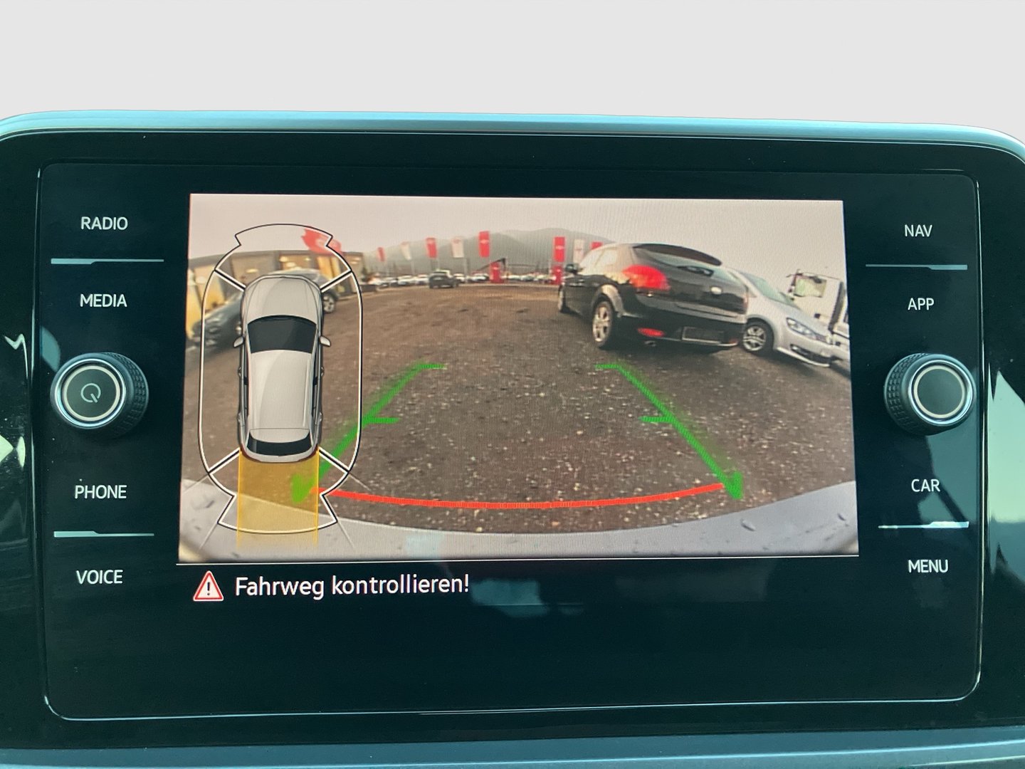 VW T-Roc Style TSI DSG | Bild 19 von 26