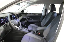 VW Tiguan Life eTSI DSG in PURE WHITE