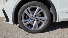 VW Tiguan R-Line eHybrid DSG in 0Q Pure White