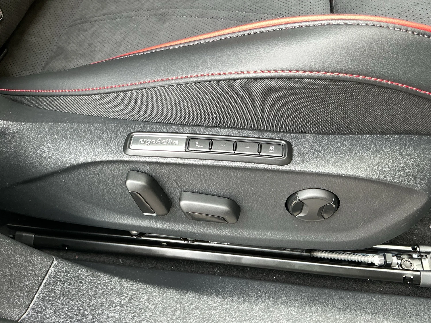 Bild eines VW ID.7 Tourer GTX 4MOTION 250 kW Business