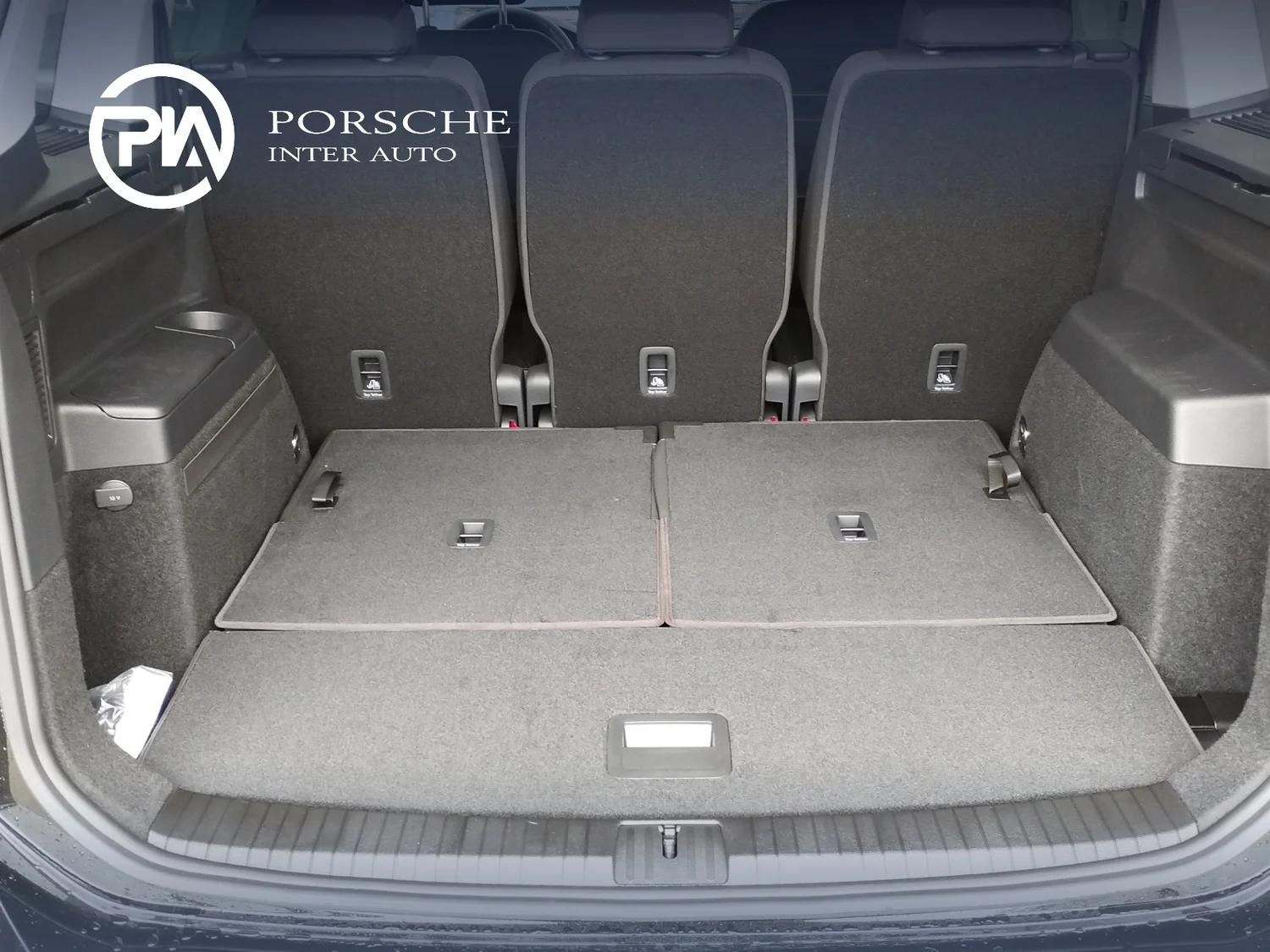 Bild eines VW Touran Friends TDI DSG
