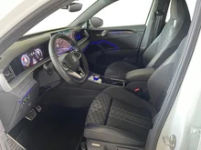 VW Tayron Sport TDI 4MOTION DSG in Pure White