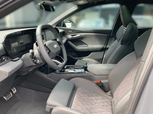 Bild eines Audi Q6 Sportback e-tron quattro