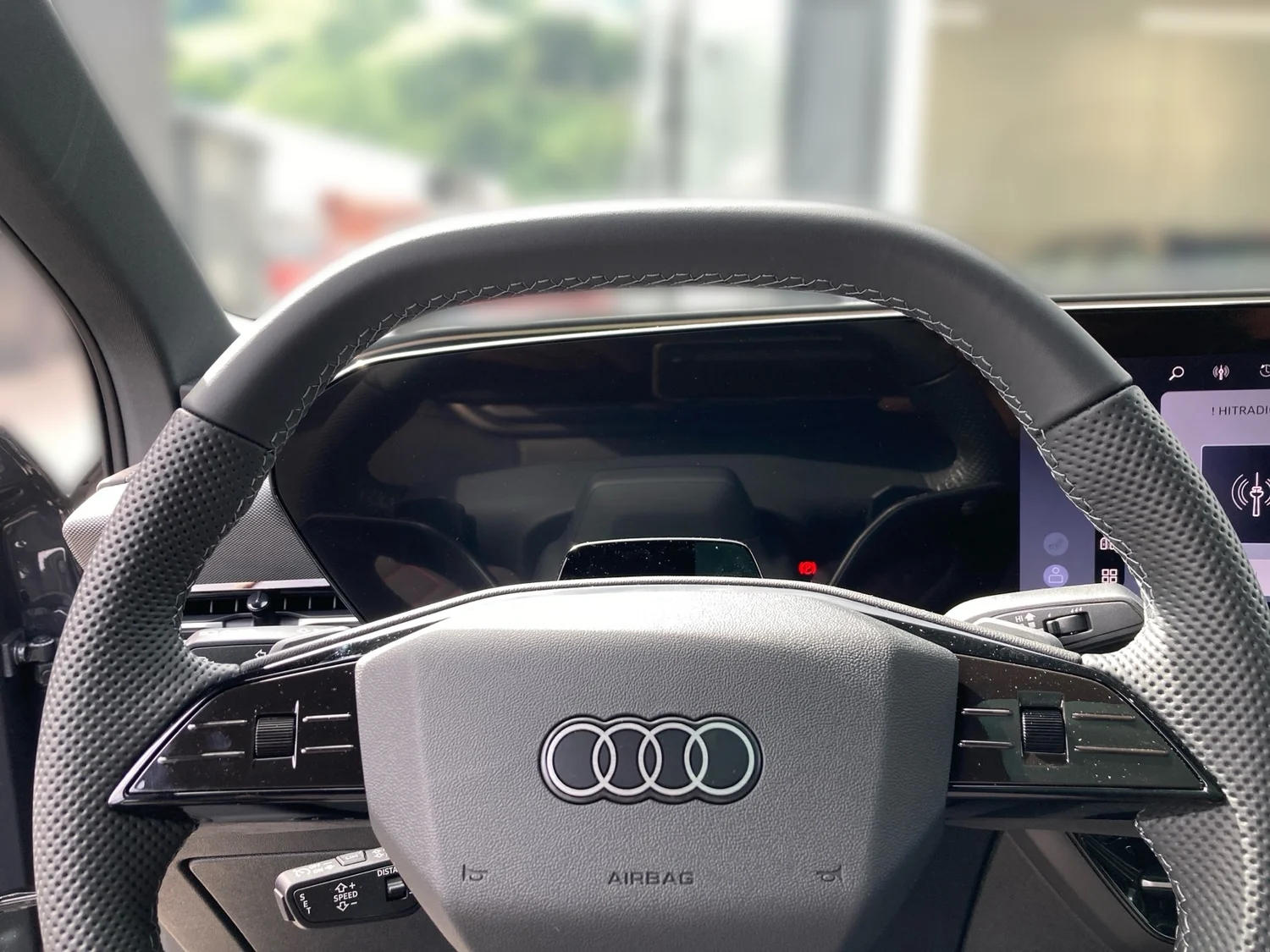 Bild eines Audi Q6 Sportback e-tron quattro