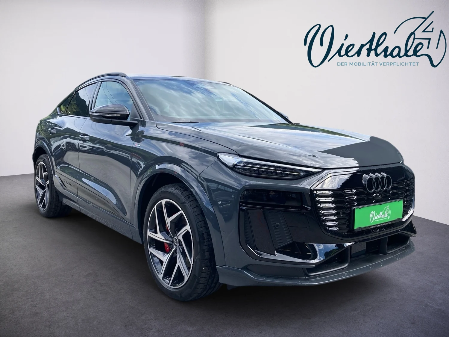 Bild eines Audi Q6 Sportback e-tron quattro