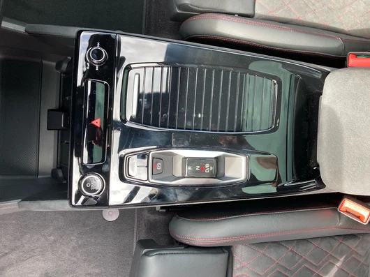 Bild eines Audi Q6 Sportback e-tron quattro