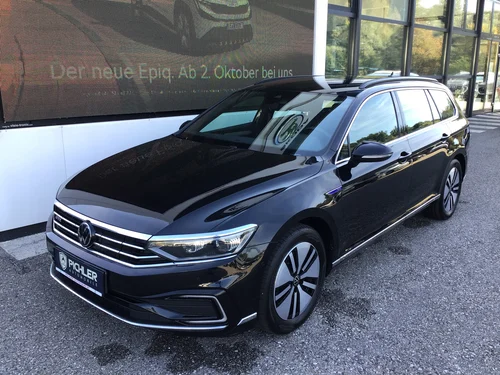 VW Passat Variant GTE