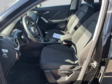 Audi Q2 30 TFSI in brillantschwarz Klar