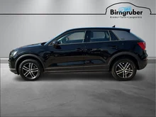 Audi Q2 30 TFSI in brillantschwarz Klar