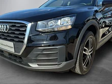 Audi Q2 30 TFSI in brillantschwarz Klar