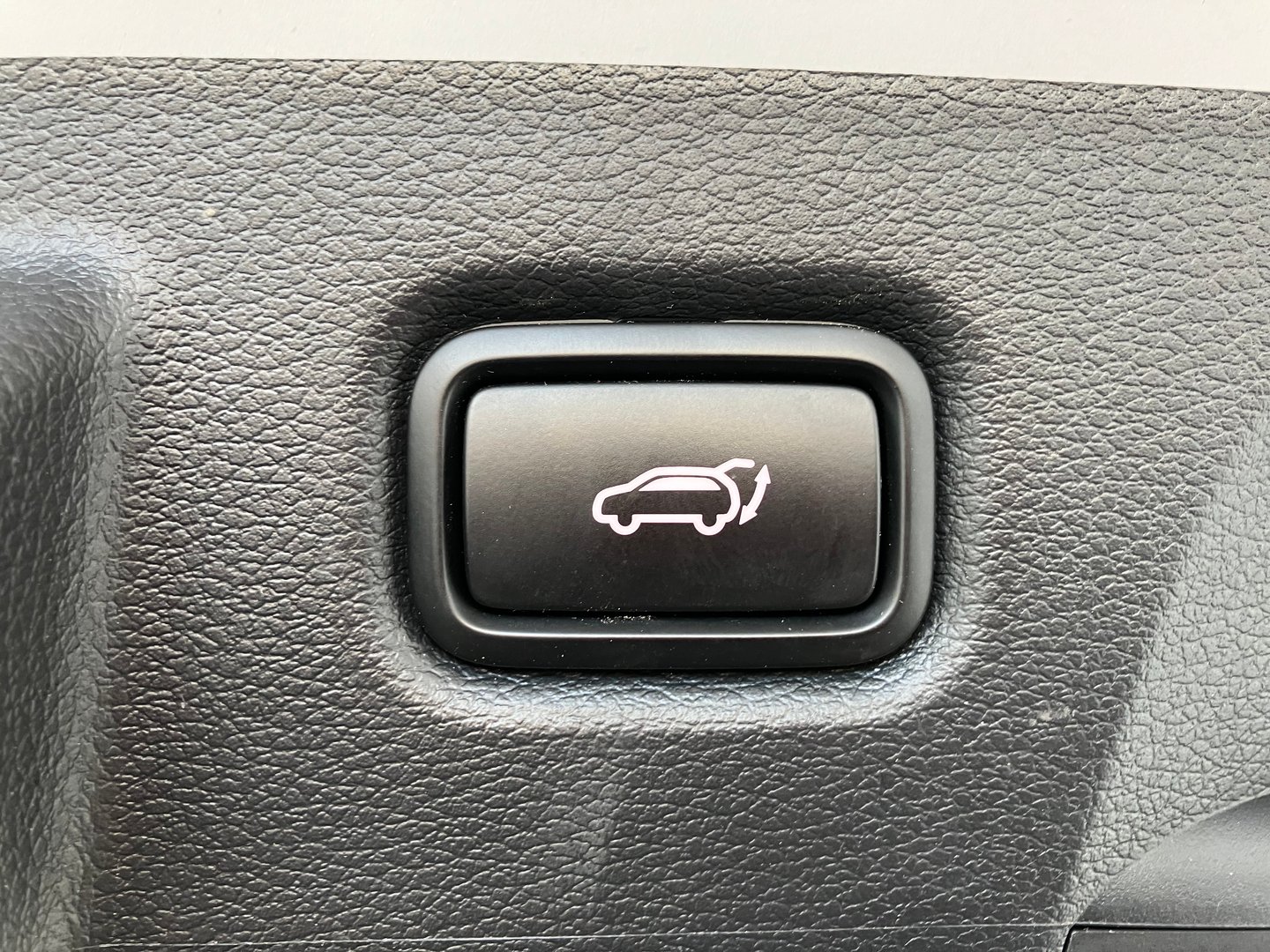 Kia pro ceed 1,6 CRDi SCR GT-Line | Bild 17 von 19