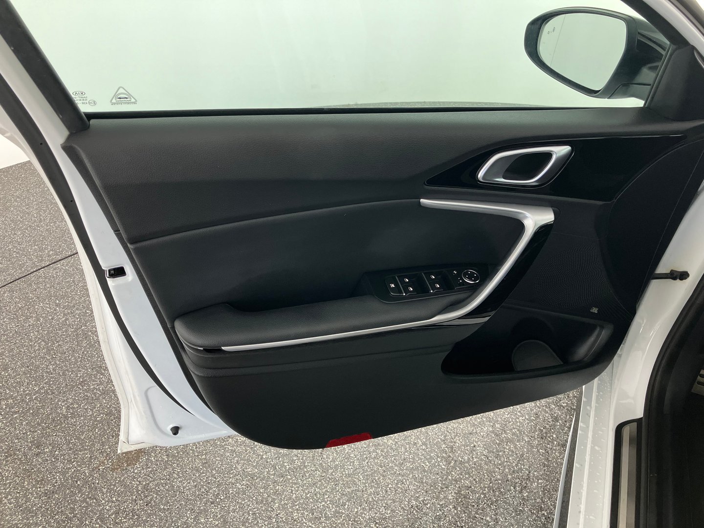 Kia pro ceed 1,6 CRDi SCR GT-Line | Bild 3 von 19