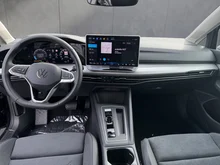 VW Golf Rabbit mHEV TSI DSG in Grenadillschwarz Metallic