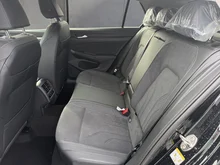 VW Golf Rabbit mHEV TSI DSG in Grenadillschwarz Metallic