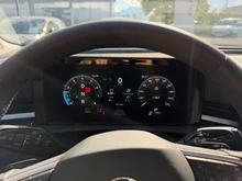 VW T-Roc Life eTSI DSG in Grenadillschwarz Metallic