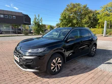 VW T-Roc Life eTSI DSG in Grenadillschwarz Metallic