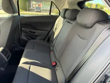 VW T-Roc Life eTSI DSG in Grenadillschwarz Metallic