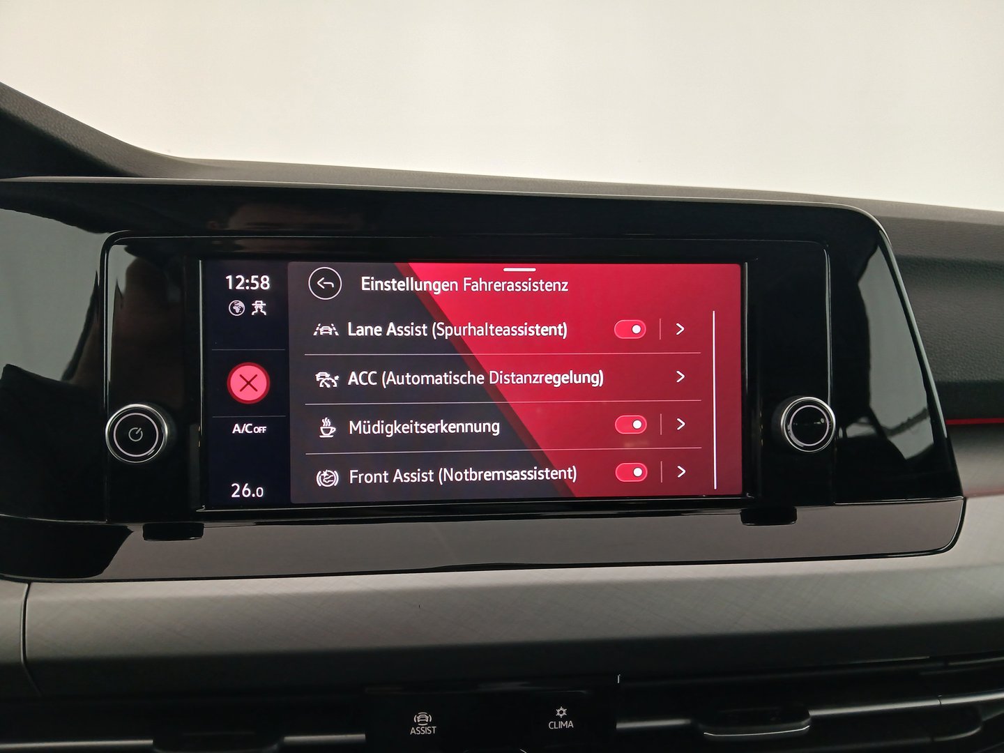 VW Golf Variant Life TSI | Bild 21 von 28