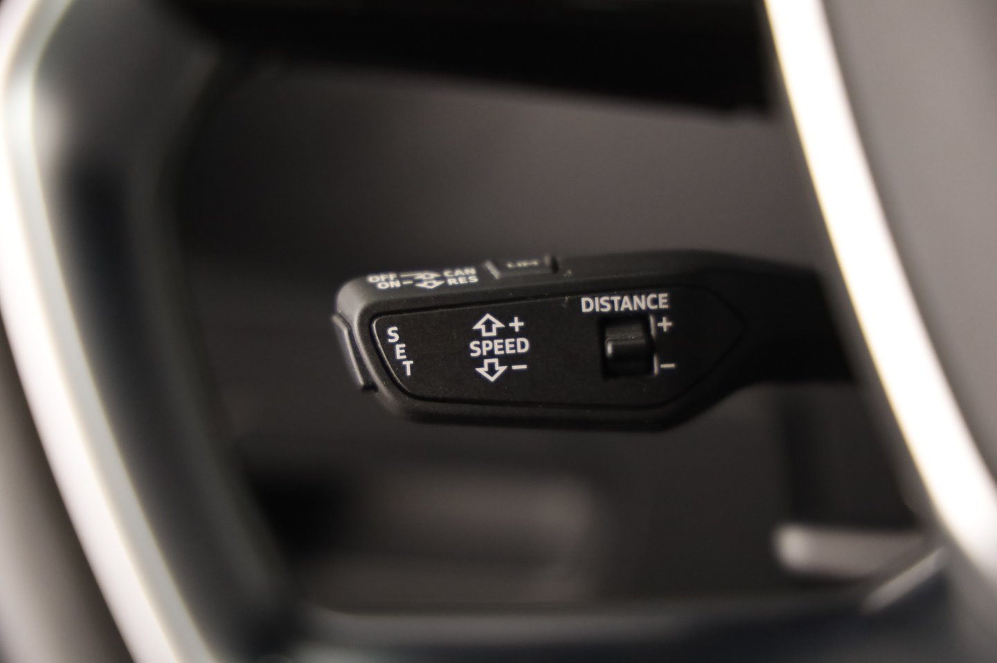 Audi A6 Avant 35 TDI Design | Bild 10 von 24