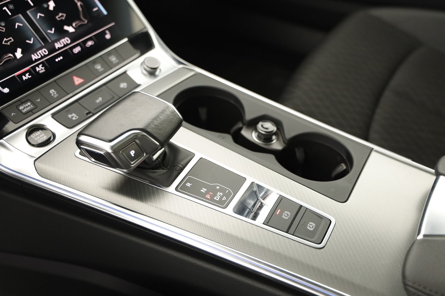 Audi A6 Avant 35 TDI Design | Bild 17 von 24