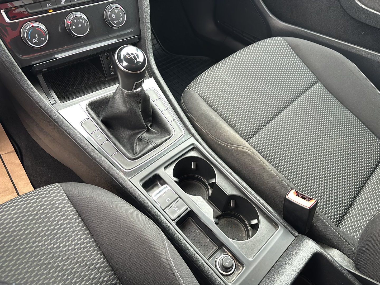 VW Golf Variant TDI SCR | Bild 20 von 25